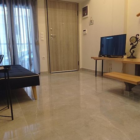 Minimal Two-Floor Apartment Salonic Exterior foto